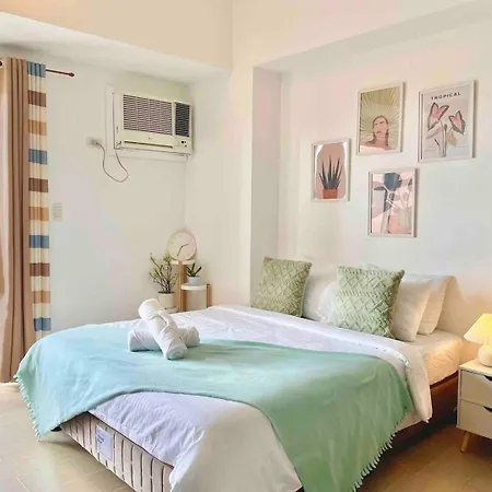Luxury Bgc Condo Near Venice Mall #Vlra22E