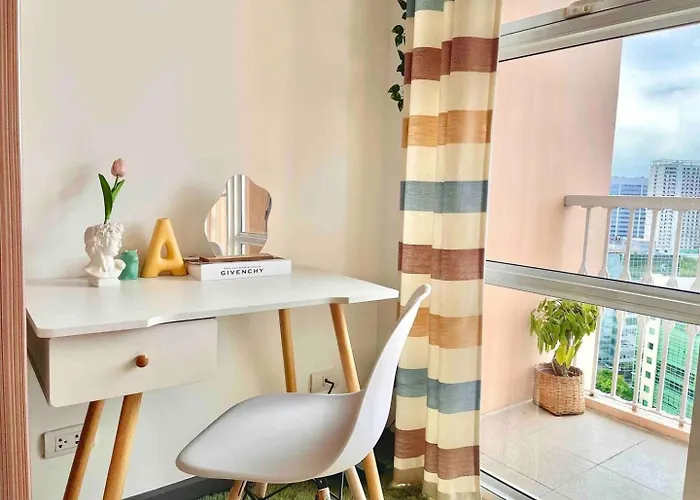 Luxury Bgc Near Venice Mall #vlra22e * Manila